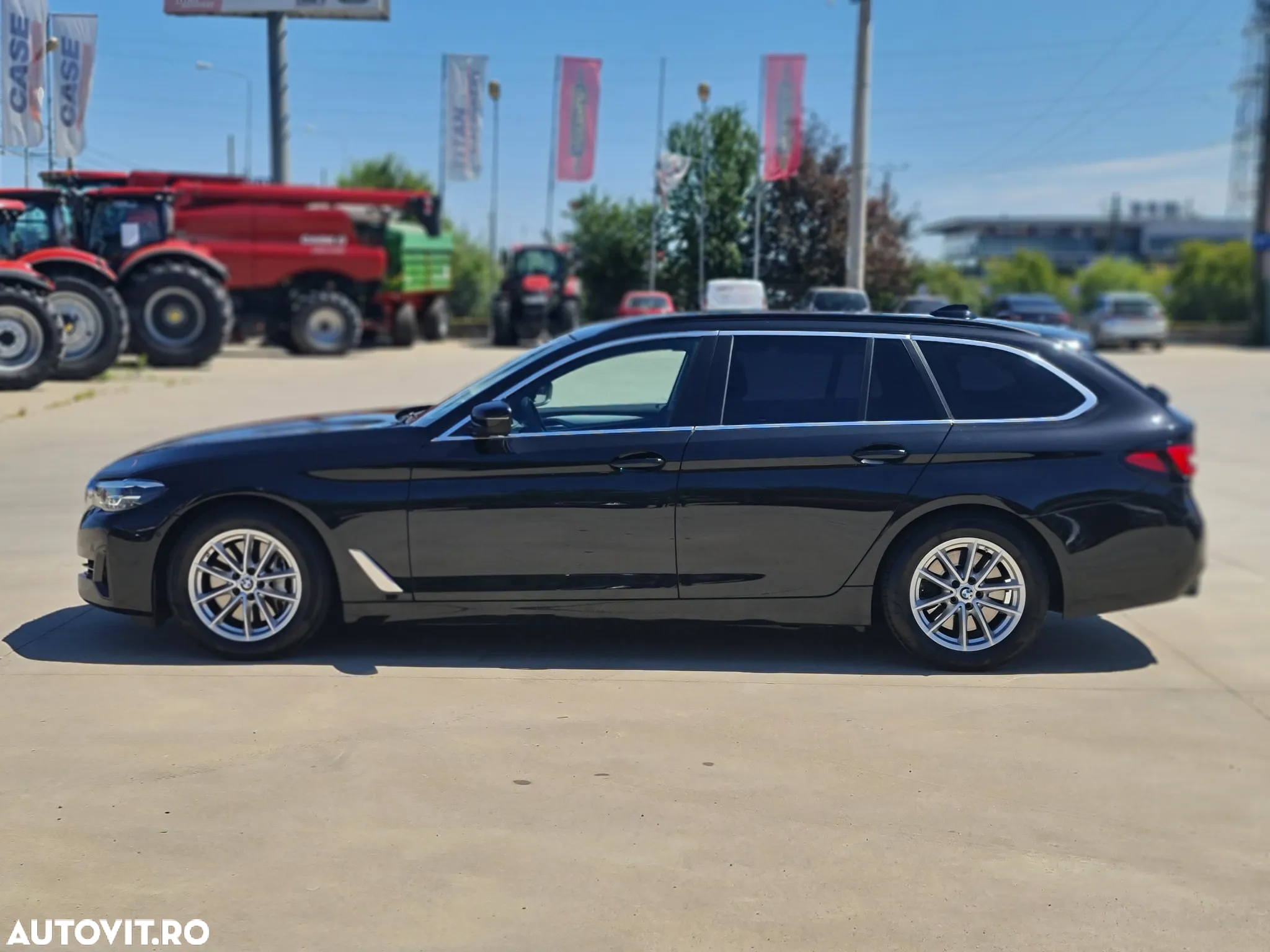 BMW Seria 5 530d xDrive Touring Aut. - 8