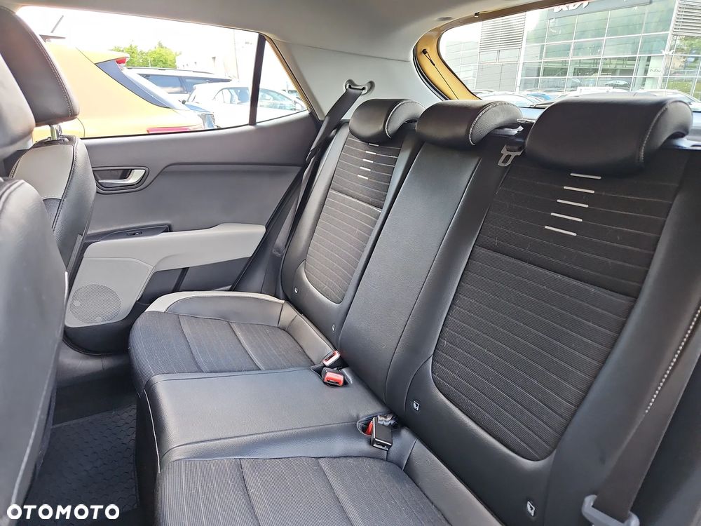 Kia Stonic 1.0 T-GDI L - 16