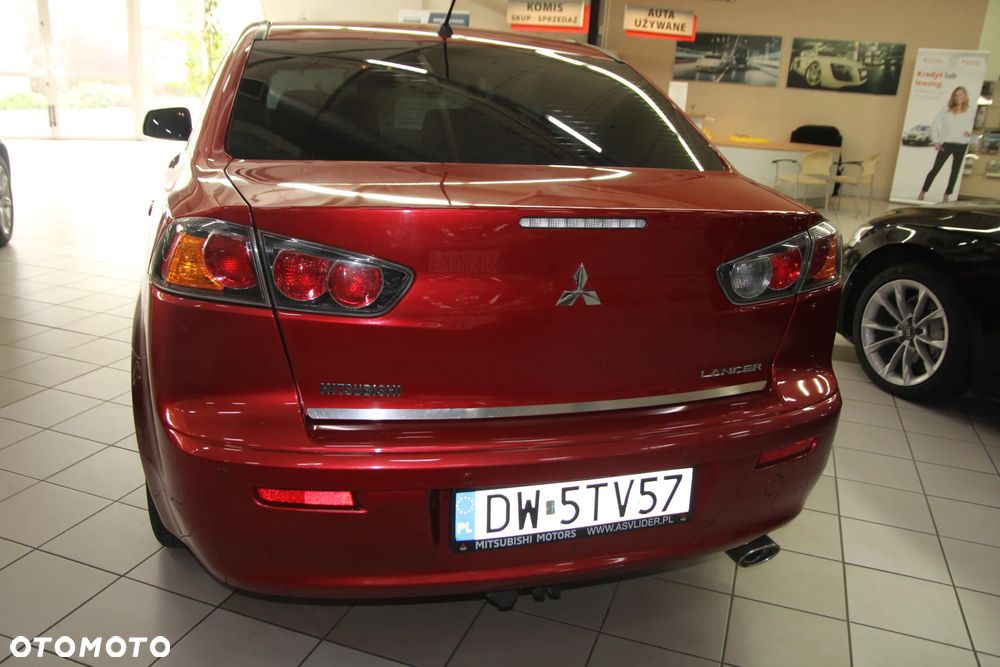 Mitsubishi Lancer 1.6 Invite - 12