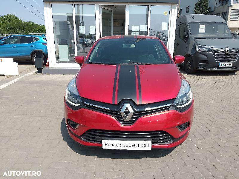 Renault Clio - 22