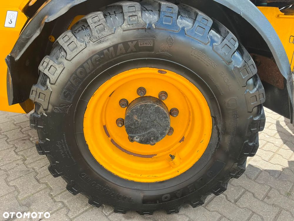 JCB TM220 FM - 21