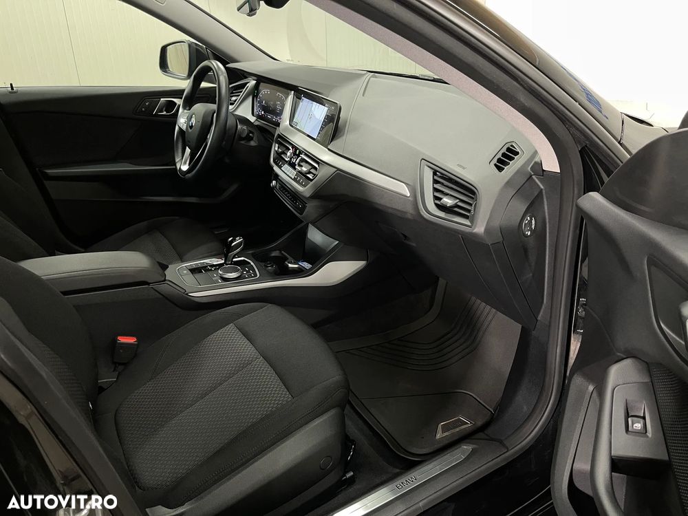 BMW Seria 2 218d Aut. Advantage - 10