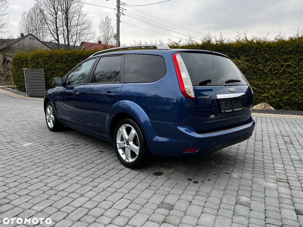 Ford Focus 1.8 Titanium - 5