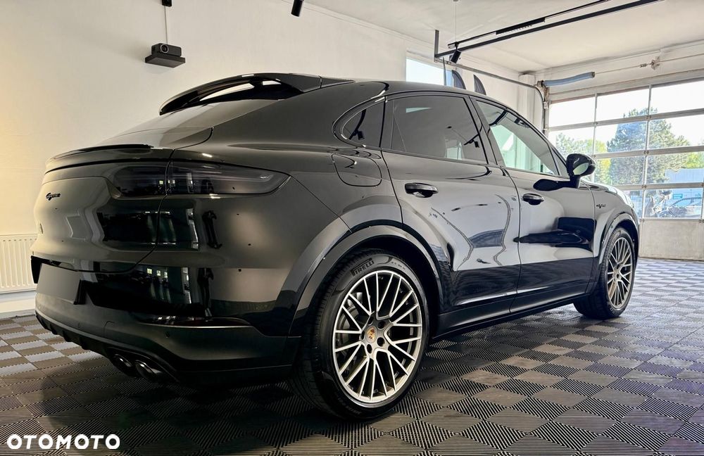 Porsche Cayenne E-Hybrid - 8