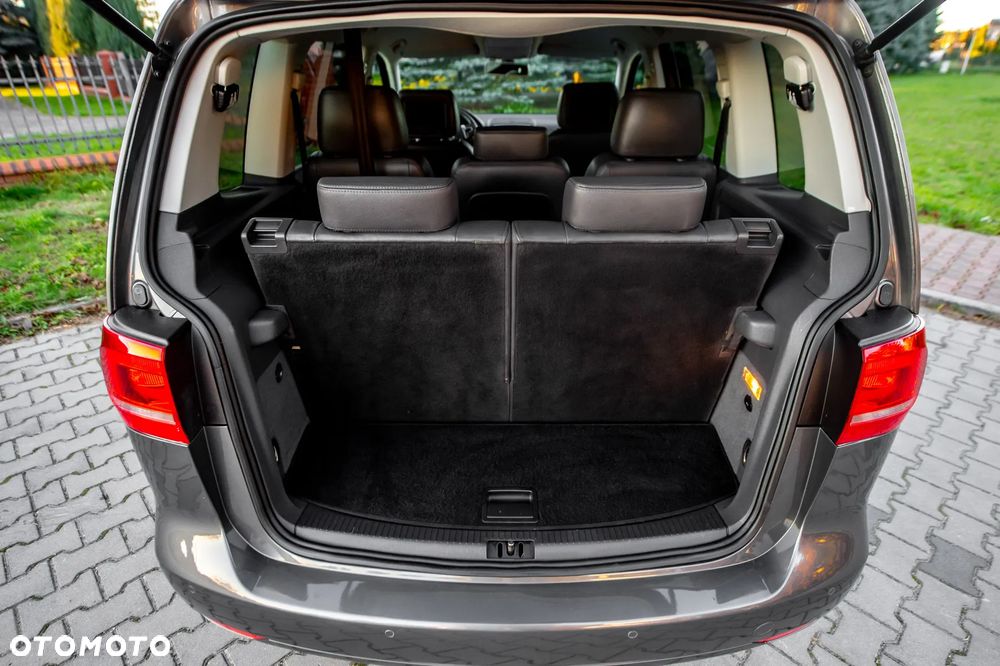 Volkswagen Touran 1.4 TSI Highline - 18