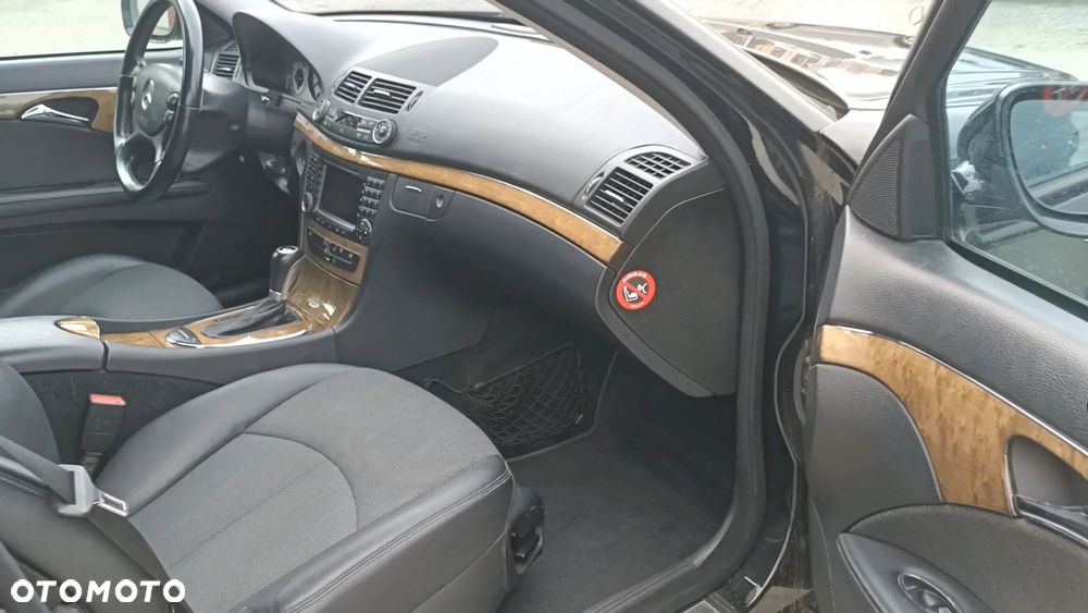 Mercedes-Benz Klasa E 220 CDI Automatik Avantgarde - 13