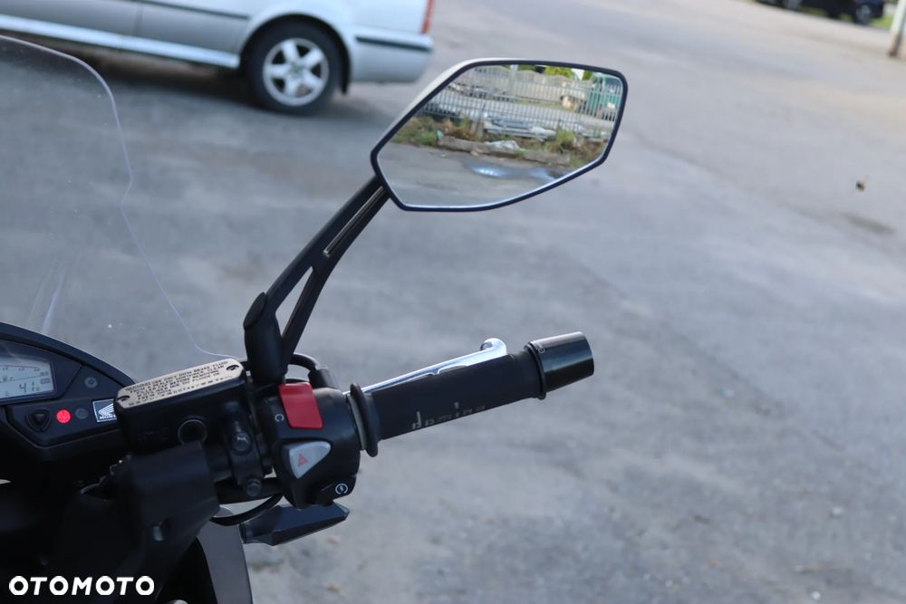 Honda VFR - 18