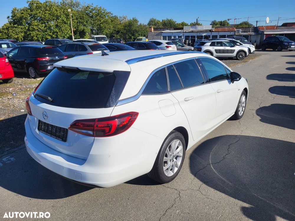Opel Astra 2021 photo 4