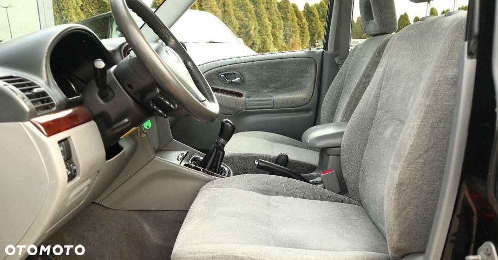 Suzuki Grand Vitara - 18