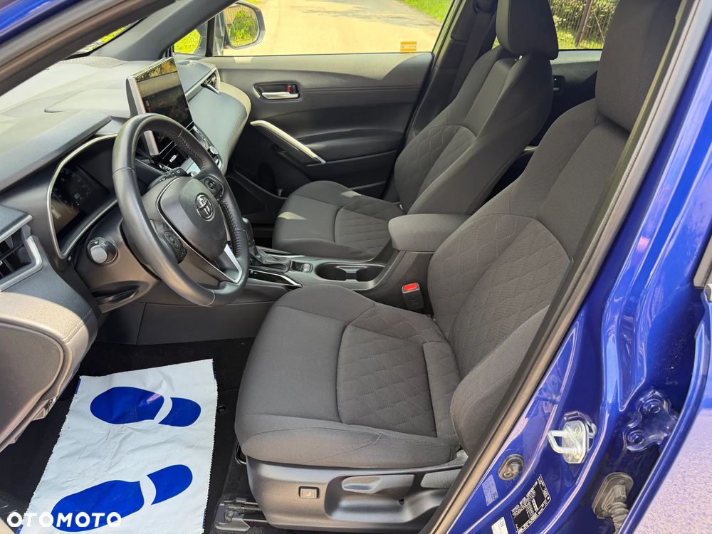 Toyota Corolla Cross 2.0 Hybrid Comfort - 10