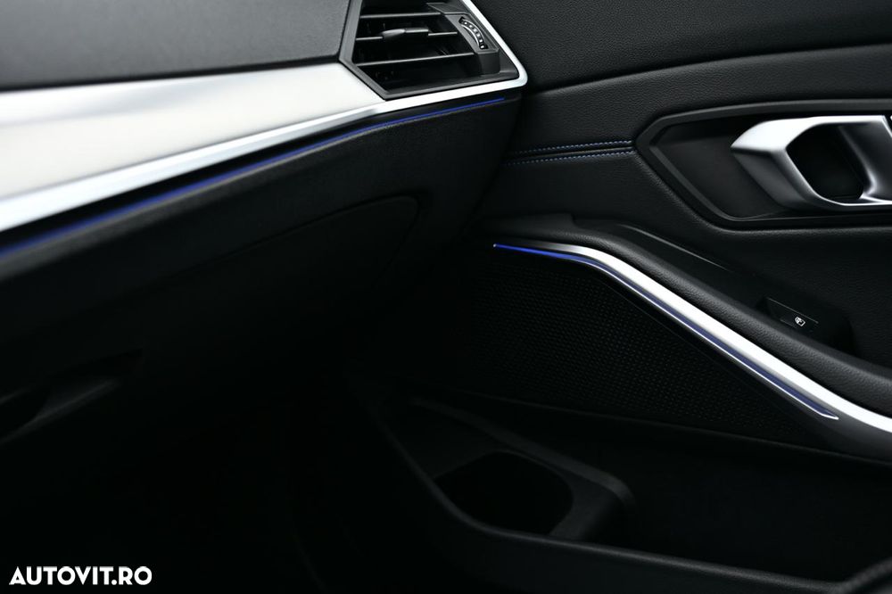 BMW Seria 3 320d Aut. Edition M Sport Shadow - 35