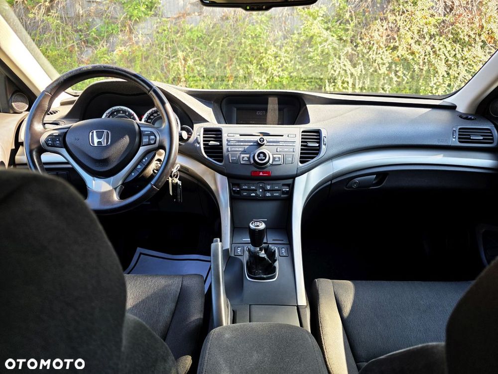 Honda Accord 2.0 Elegance - 11