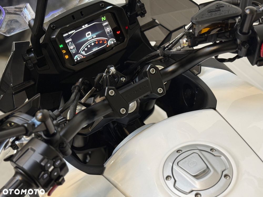 CFMoto 700MT - 27