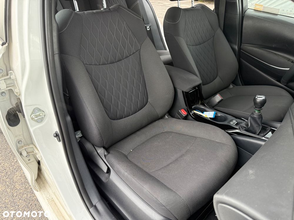 Toyota Corolla 1.5 Comfort - 21