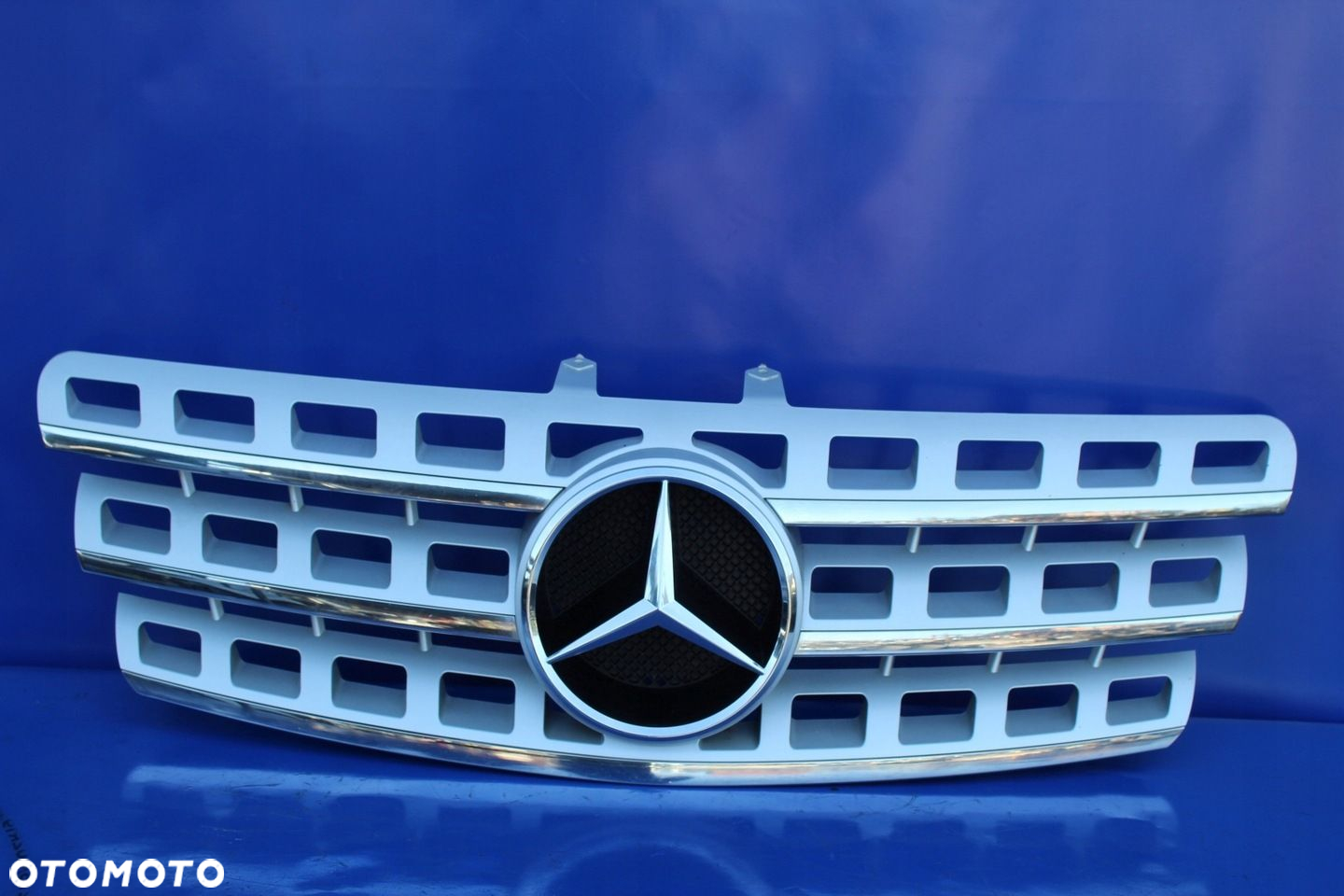 Grill atrapa chłodnicy Oryginał stan BDB Mercedes ML W164 Lift A1648802085 - 2