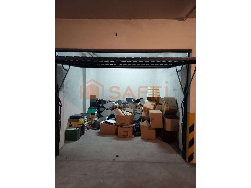 Garagem box em Torres Novas - Grande imagem: 2/2