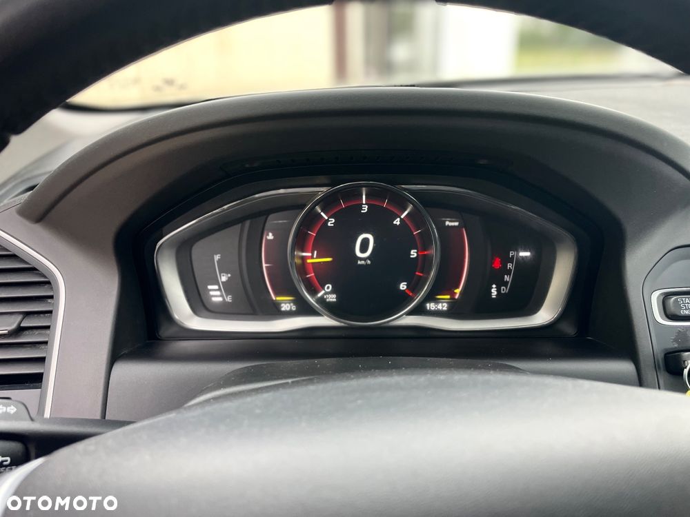 Volvo XC 60 D4 Geartronic Summum - 18