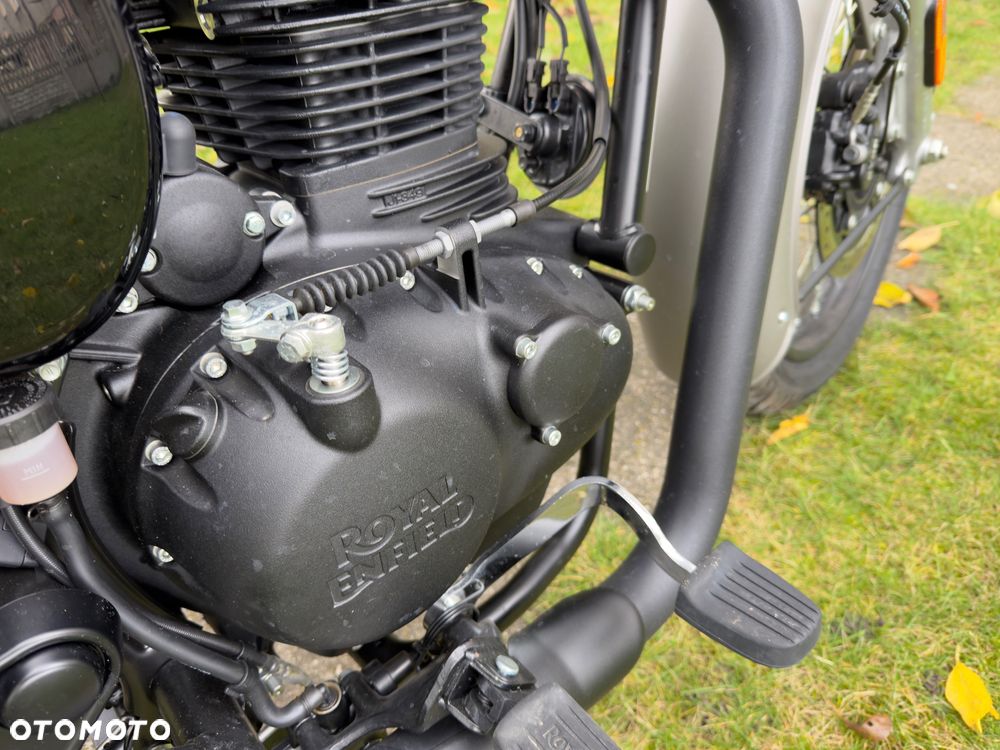 Royal Enfield Classic - 11