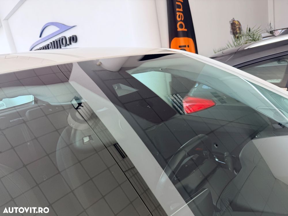 Peugeot 2008 PureTech 100 Allure - 27