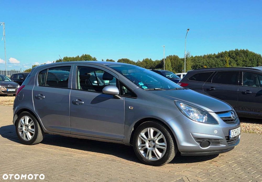Opel Corsa - 16