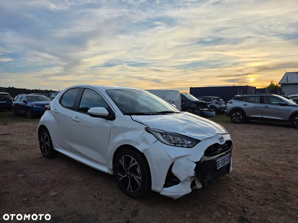 Toyota Yaris - 2