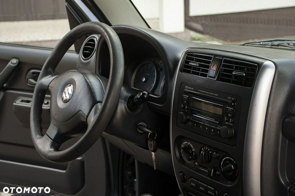 Suzuki Jimny 1.3 JX / Club - 11