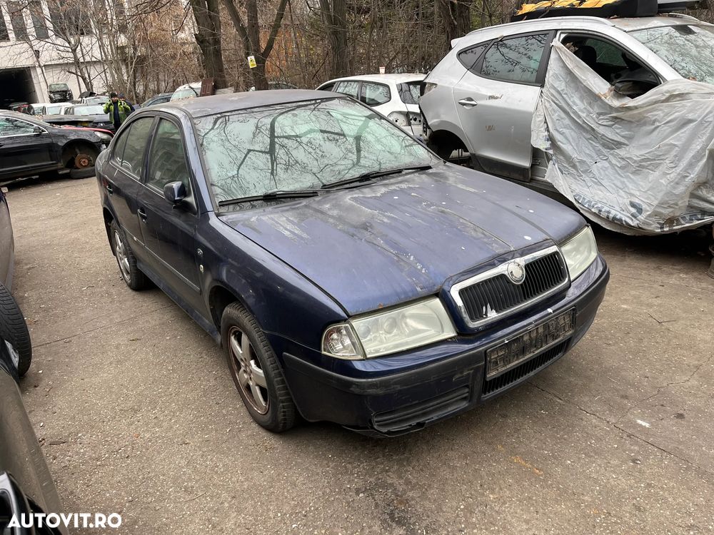 Dezmembrez Skoda Octavia 1 tour 1,9 TDI 2003 albastru - 5