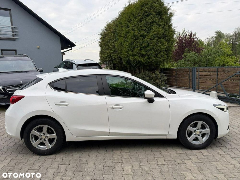 Mazda 3 - 5