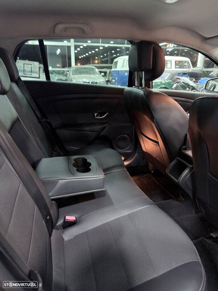 Renault Mégane Sport Tourer 1.5 dCi GT Line - 20