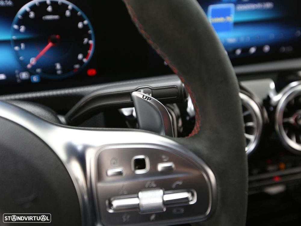 Mercedes-Benz A 45 AMG S 4Matic+ - 19