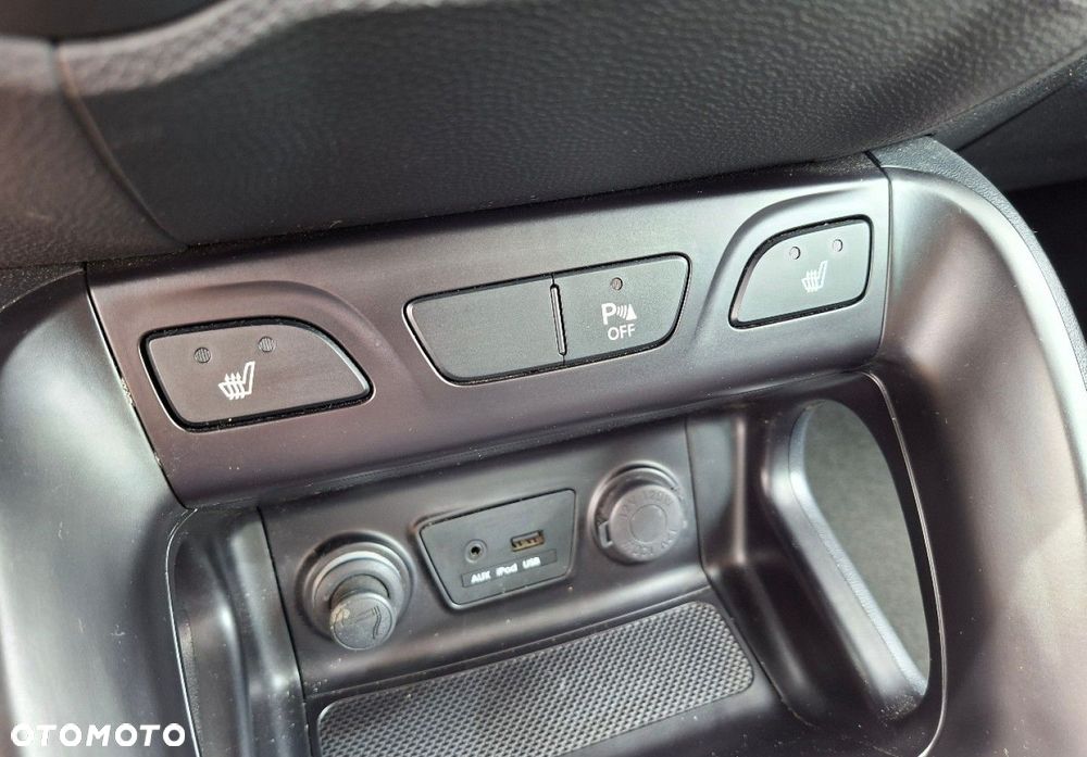 Hyundai ix35 - 25