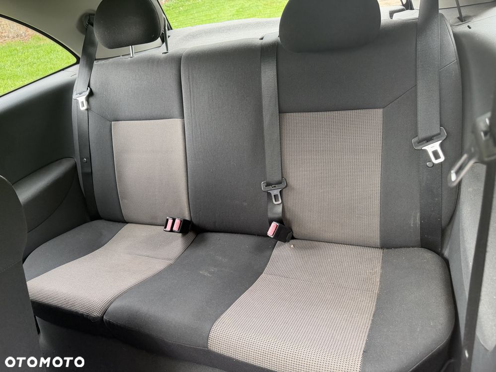Opel Corsa - 10