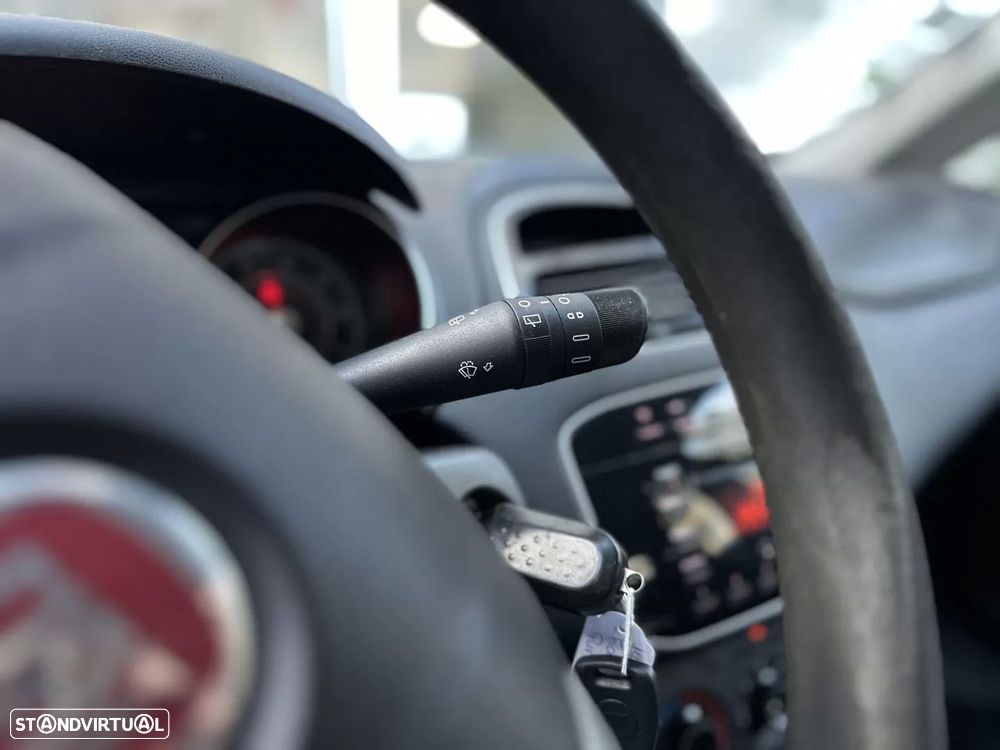 Fiat Punto 1.2 Young S&S - 19