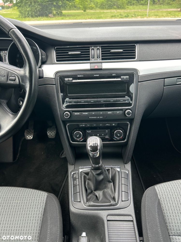 Skoda Superb 1.4 TSI Ambition Green tec - 11
