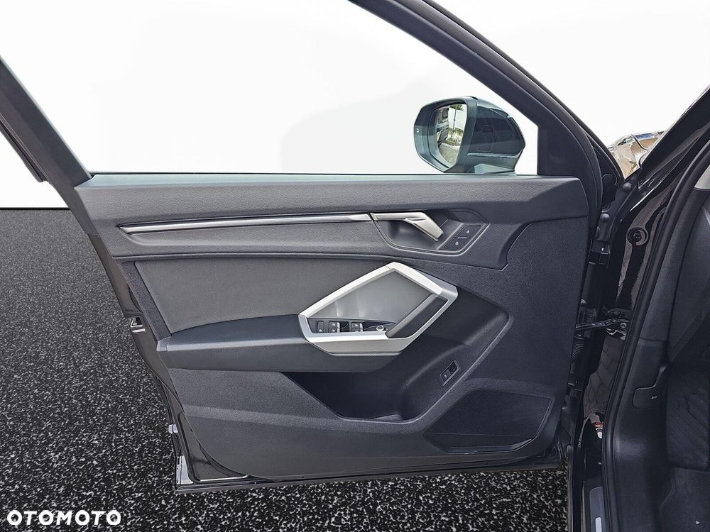 Audi Q3 - 10