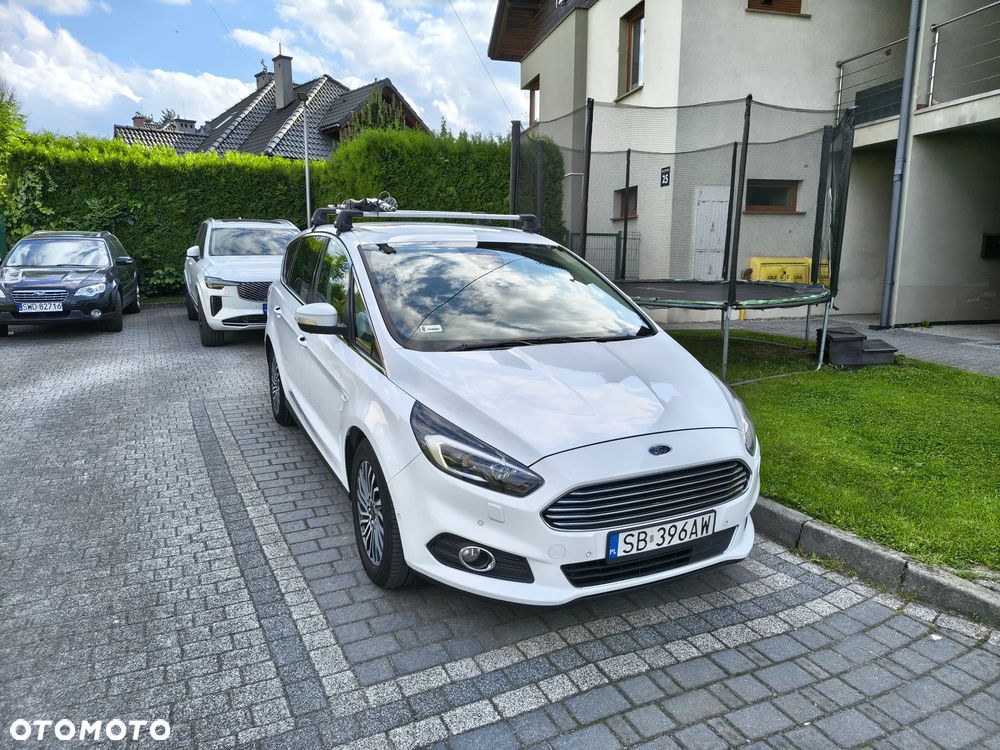 Ford S-Max 2.0 TDCi Titanium PowerShift - 1