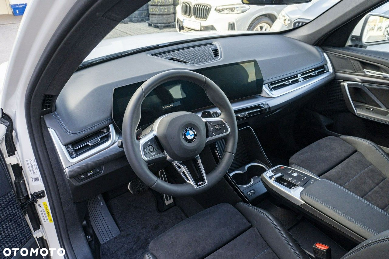 BMW X1 sDrive18i - 9
