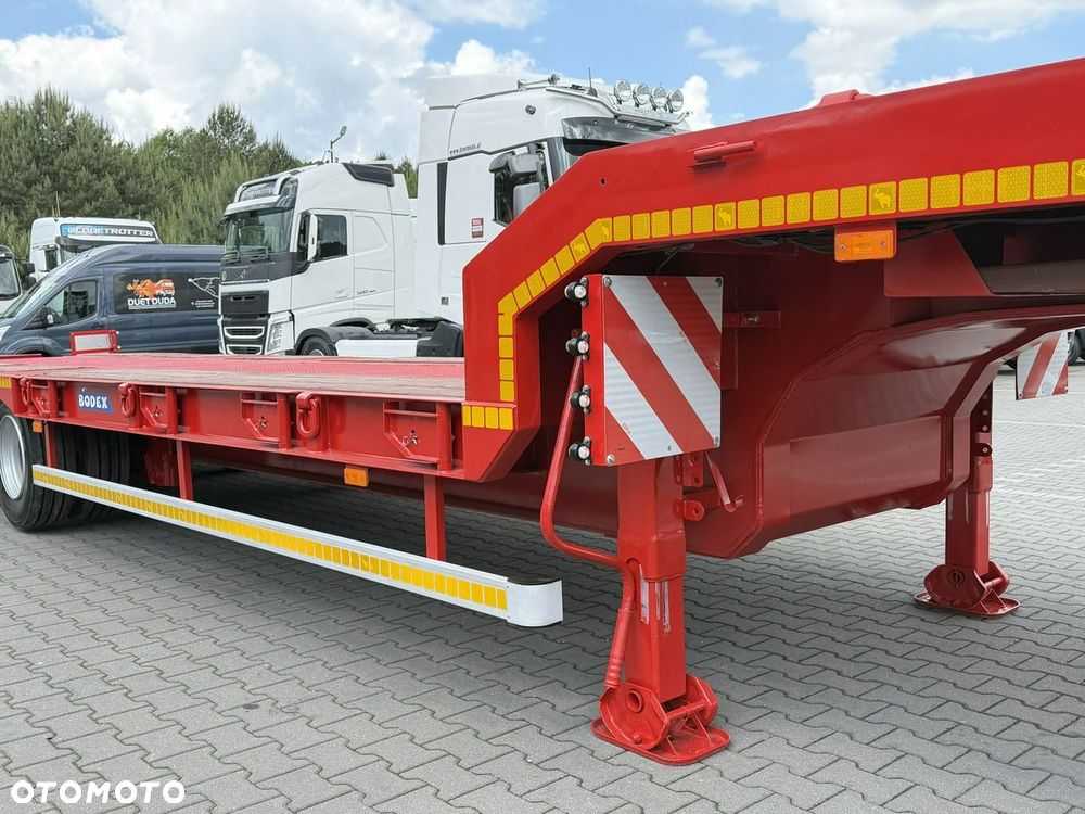 Bodex NN3J Ładowność: 26.500kg 3osie SAF Przednia Podnoszona WABCO - 7