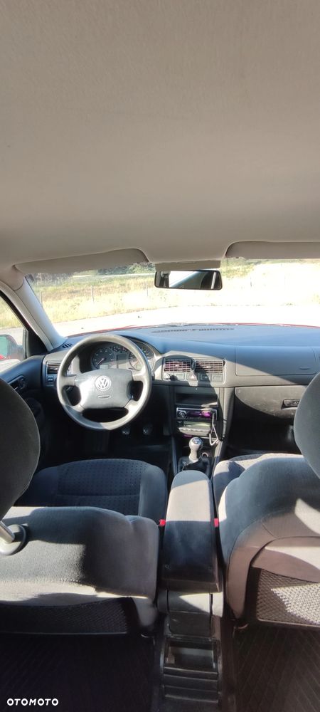 Volkswagen Golf 1.4 Comfortline - 11