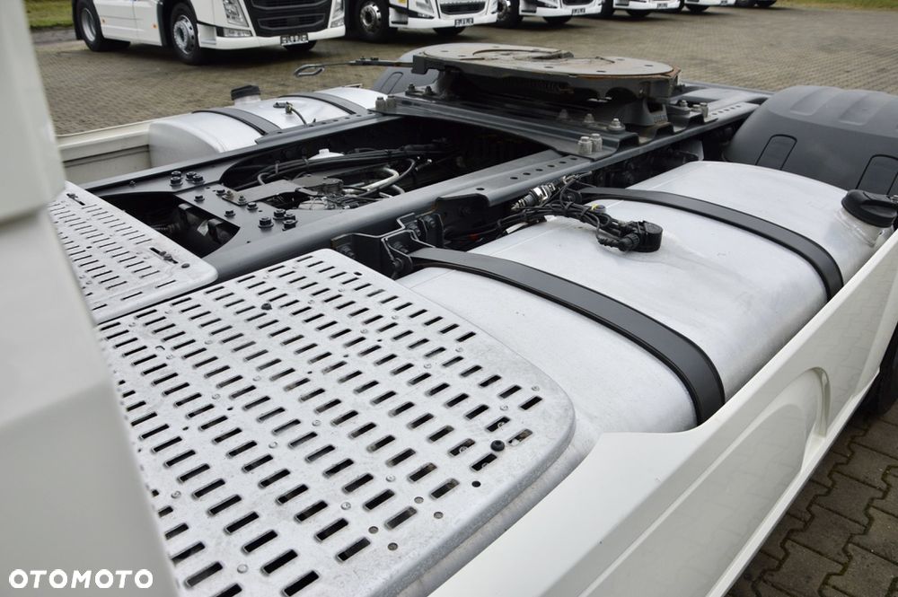 DAF XF 480 ZF INTARDER / KLIMA POSTOJOWA / FULL LED / TRĄBY / KONTRAKT SERWISOWY - 20