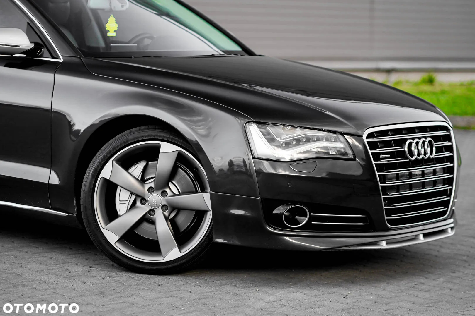 Audi A8 4.2 TDI Quattro - 9