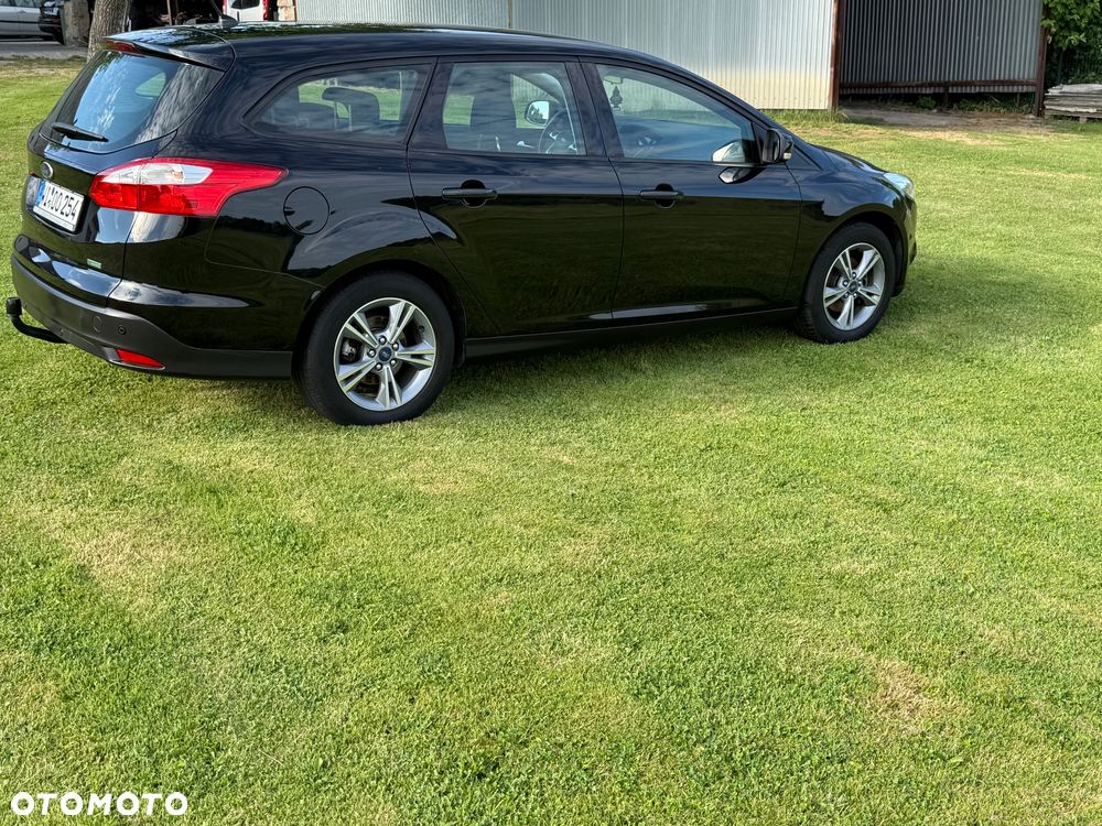 Ford Focus 1.0 EcoBoost Trend - 4
