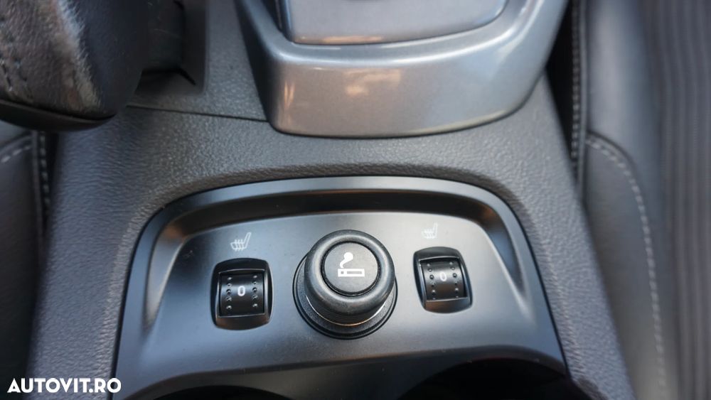 Ford Focus 1.0 EcoBoost Start-Stopp-System Titanium - 28