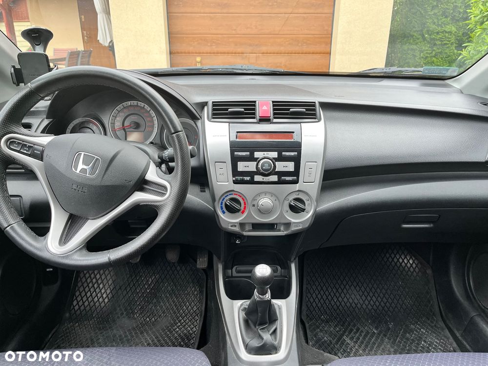 Honda City ver-1-4-comfort - 5