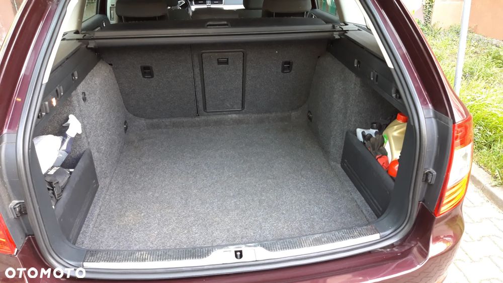 Skoda Superb 2.0 TDI Ambition - 13