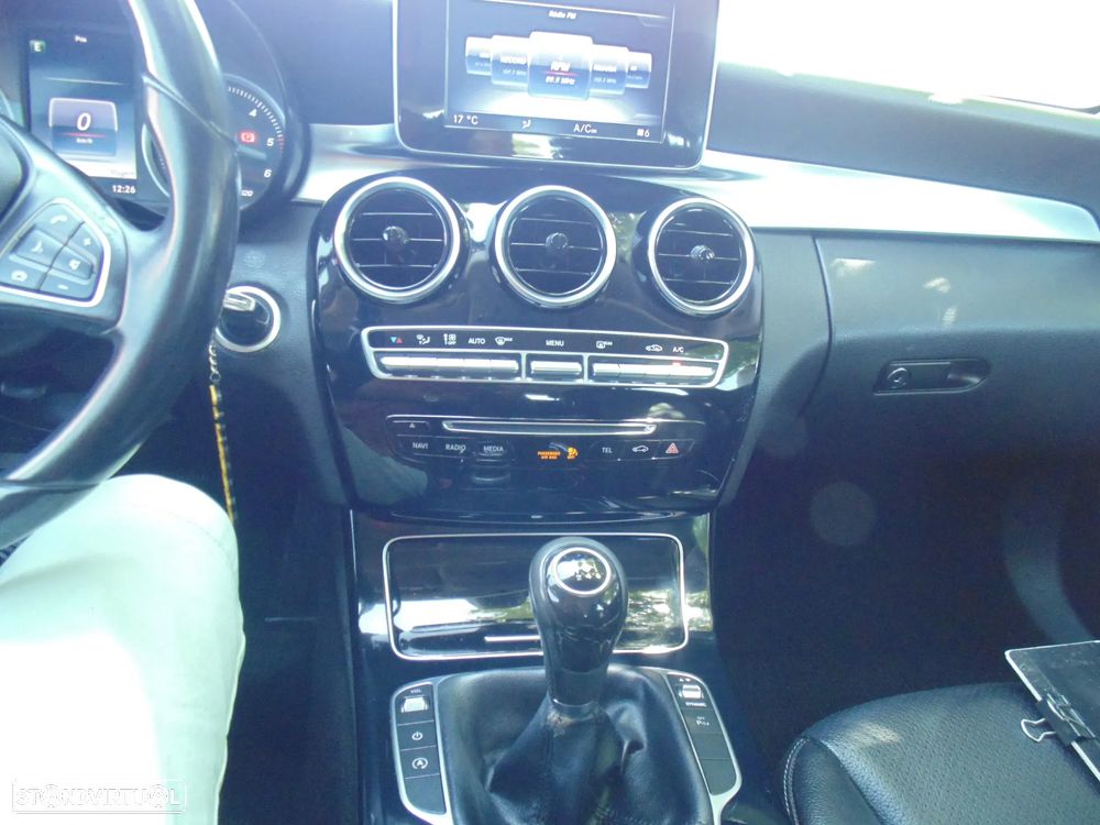 Mercedes-Benz C 180 BlueTEC Avantgarde - 43