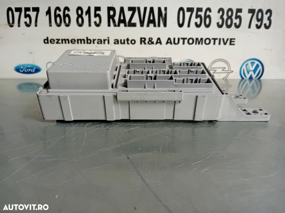 Tablou Panou Sigurante Hyundai Santa Fe 2 II An 2006-2012 Motor 2.2 Crdi - 3