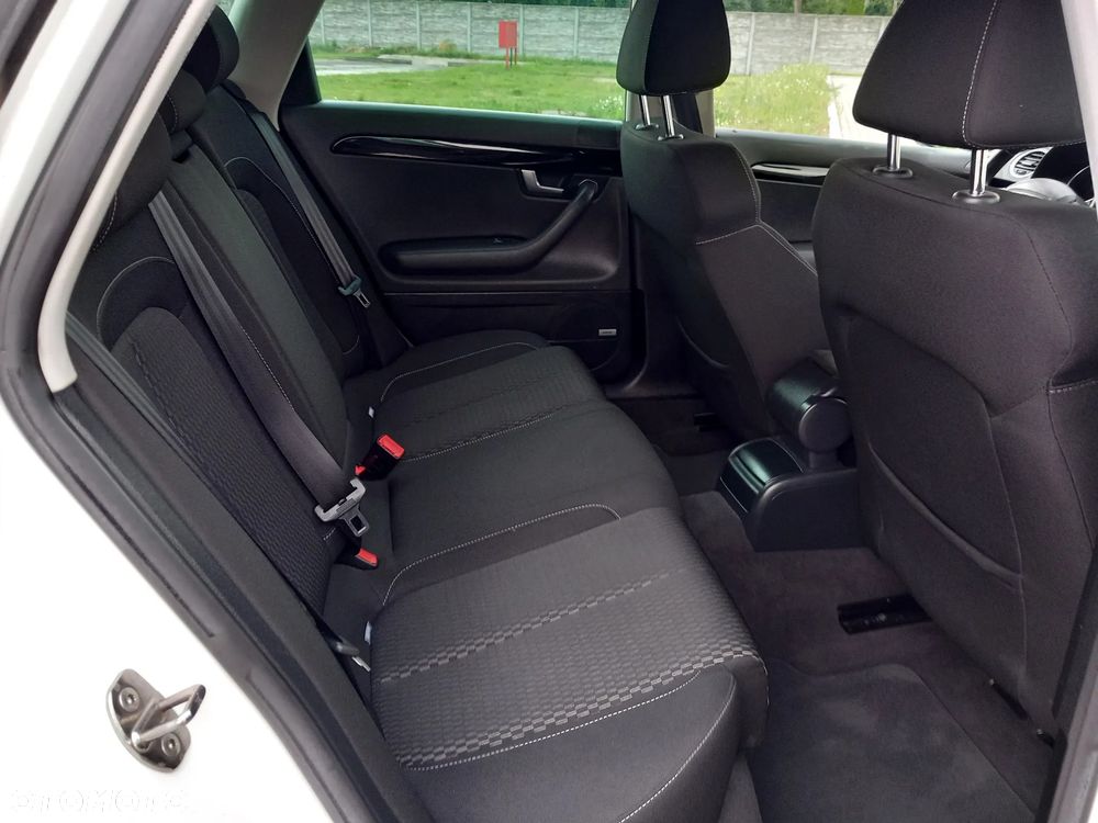 Seat Exeo 2.0 TDI CR Style - 33