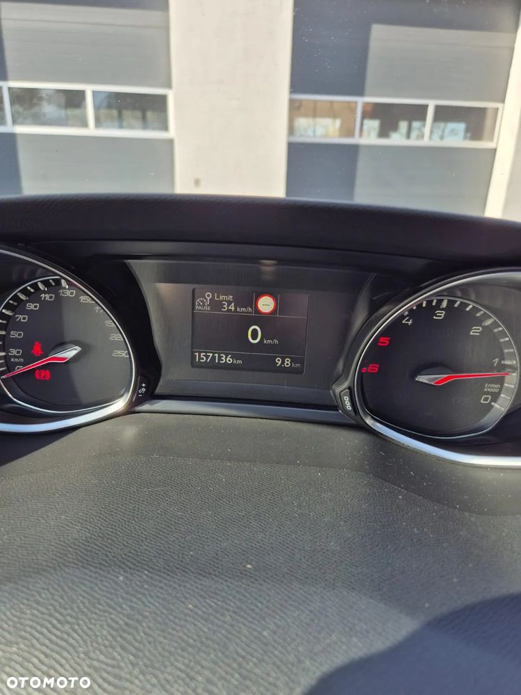 Peugeot 308 SW BlueHDi 150 Stop & Start Business-Line - 12