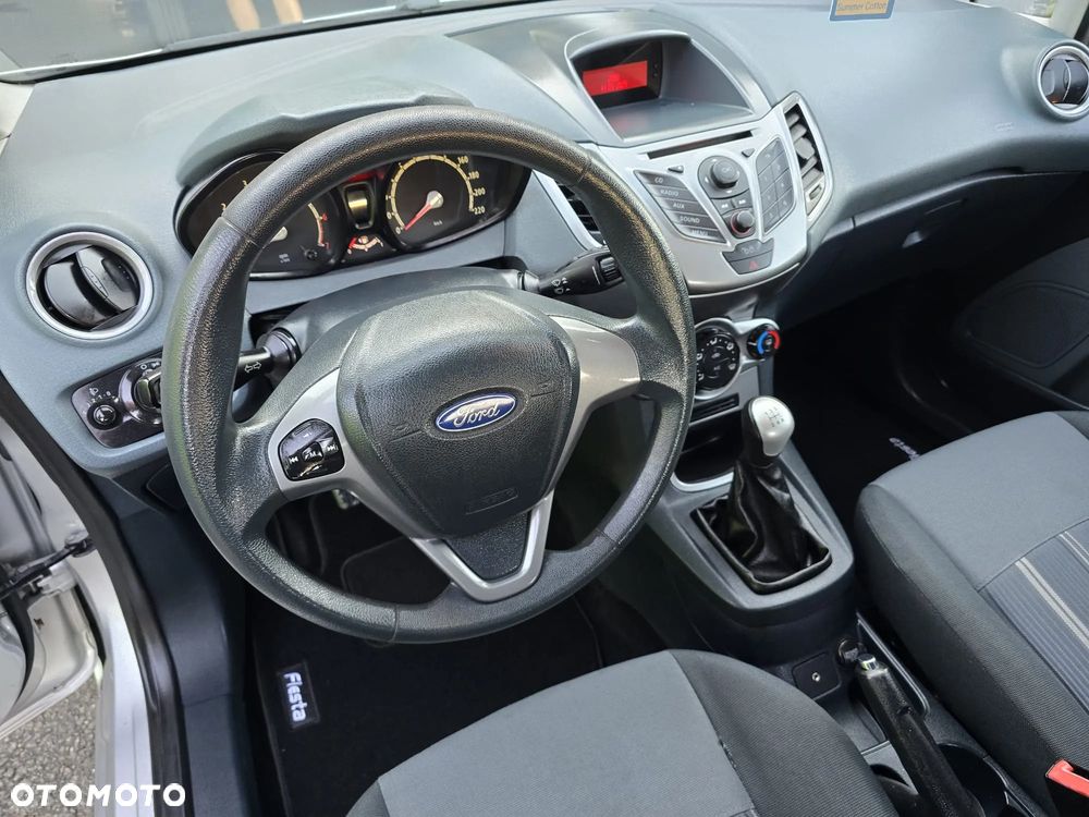 Ford Fiesta 1.25 Trend EU5 - 24